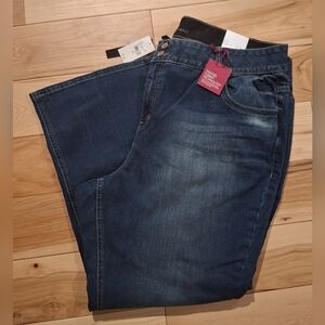 LANE BRYANT 24 Short Women's Bootcut Denim T3 Jeans Plus NEW WITH TAGS NWT